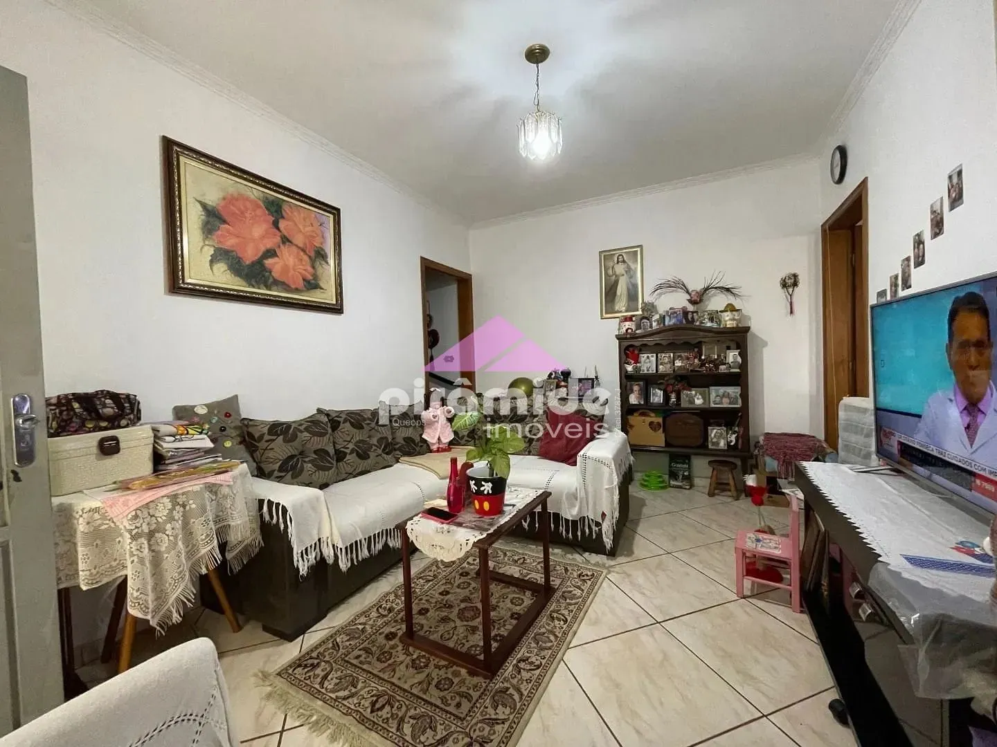 Casa, 4 quartos, 195 m² - Foto 1