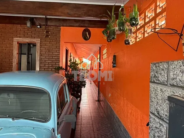 Casa 2 quartos e 1 banheiro, à venda, no bairro Piracangaguá em Taubaté