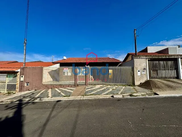 Casa 3 quartos e 1 banheiro, à venda, no bairro Parque Residencial Rafael Alcalá em Porto Feliz