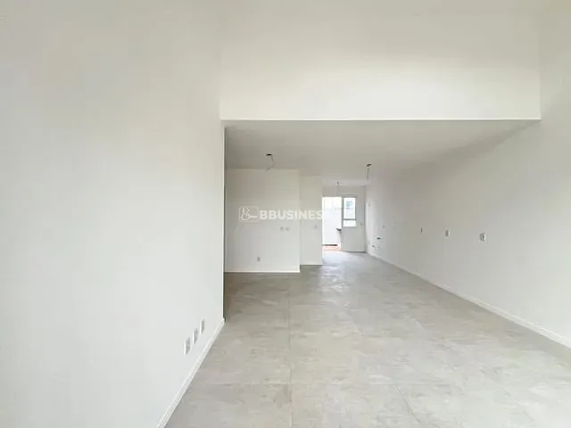 Casa com 169m² 3 quartos e 2 banheiros, à venda, no bairro Hípica em Porto Alegre