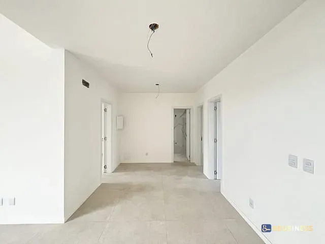 Casa com 169m² 3 quartos e 2 banheiros, à venda, no bairro Hípica em Porto Alegre
