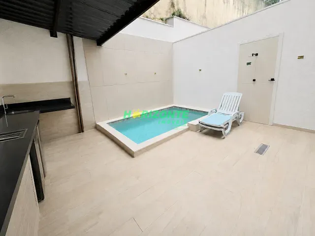 Casa com 105m² 3 quartos e 3 banheiros, à venda, no bairro Urbanova em São José dos Campos