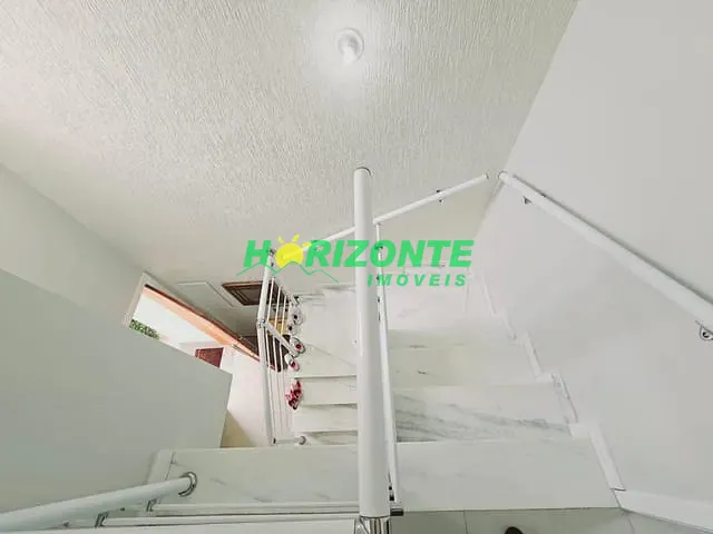 Casa com 105m² 3 quartos e 3 banheiros, à venda ou para alugar, no bairro Urbanova em São José dos Campos