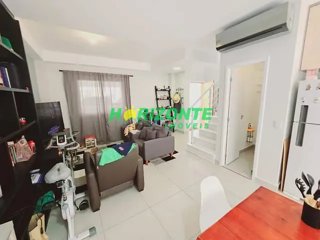 Casa com 105m² 3 quartos e 3 banheiros, à venda ou para alugar, no bairro Urbanova em São José dos Campos