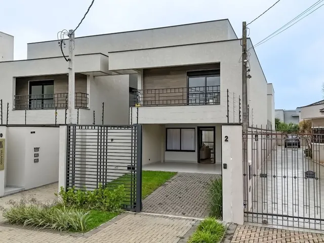 Casa com 171m² 3 quartos e 4 banheiros, à venda, no bairro Santa Felicidade em Curitiba