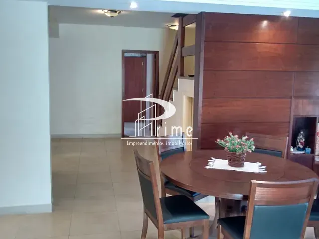 Casa 4 quartos e 3 banheiros, à venda, no bairro itaipu em Niterói