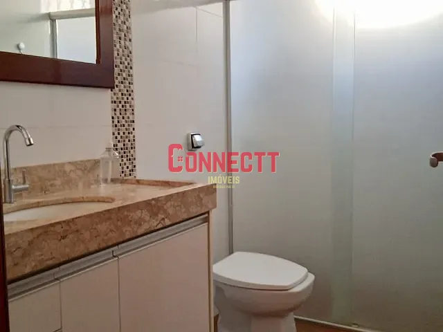 Casa com 200m² 2 quartos e 1 banheiro, à venda, no bairro Centro em Jardinópolis