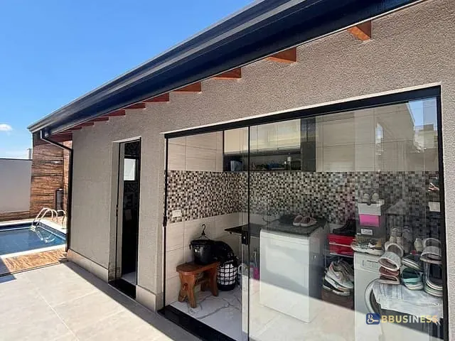 Casa 3 quartos e 3 banheiros, à venda, no bairro Jardim D'Icaraí em Salto