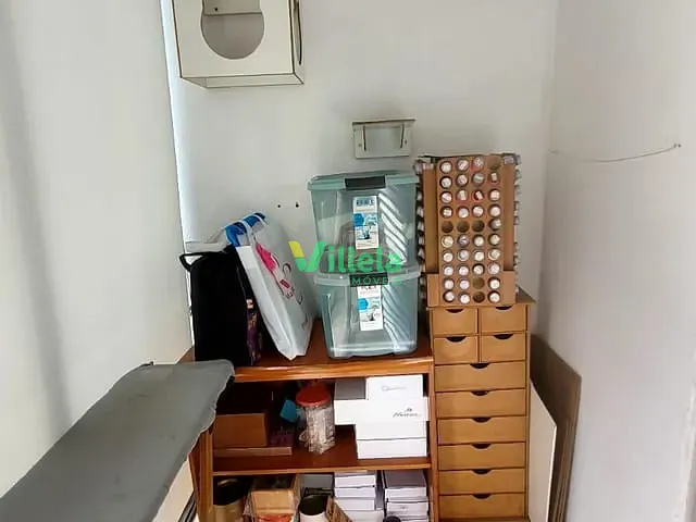 Casa 2 quartos e 1 banheiro, à venda, no bairro Centro em Itaquaquecetuba