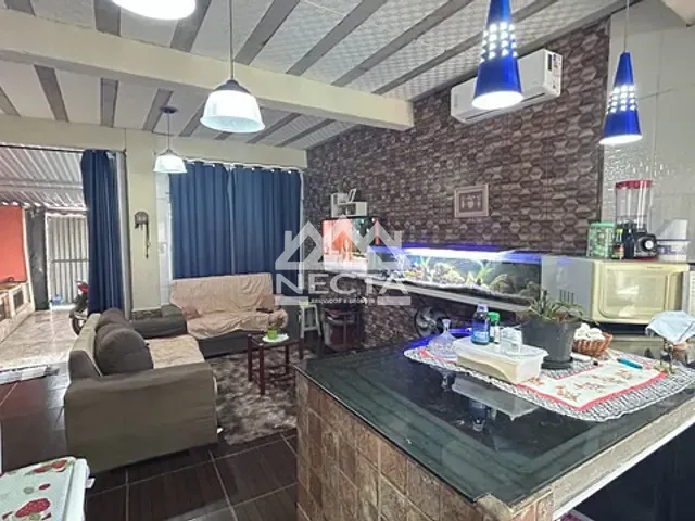 Casa com 203m² 3 quartos e 2 banheiros, à venda, no bairro Morro do Algodão em Caraguatatuba