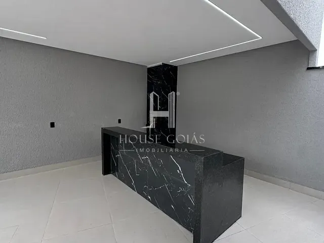 Casa com 210m² 3 quartos e 2 banheiros, à venda, no bairro Conjunto Uirapuru em Senador Canedo