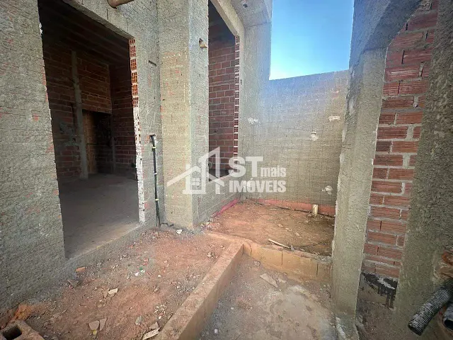 Casa 3 quartos e 1 banheiro, à venda, no bairro Village em Andradas