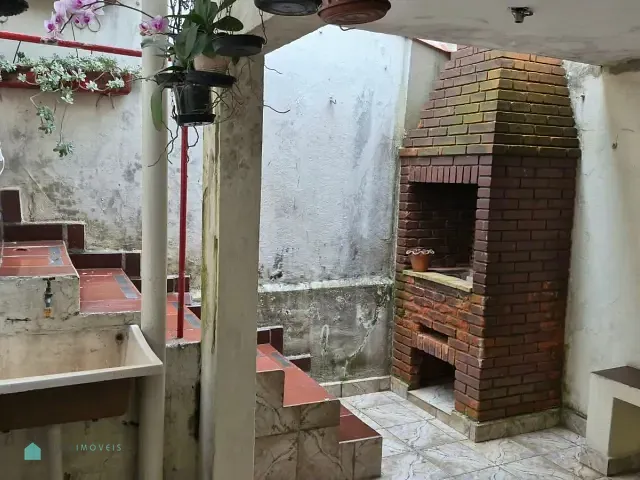 Casa 2 quartos e 2 banheiros, à venda, no bairro Moinho Velho em São Paulo