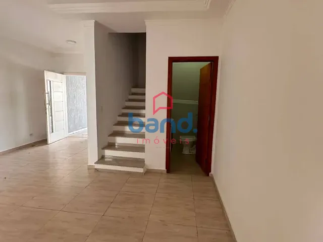Casa 3 quartos e 3 banheiros, para alugar, no bairro Jardim São Pedro em Porto Feliz