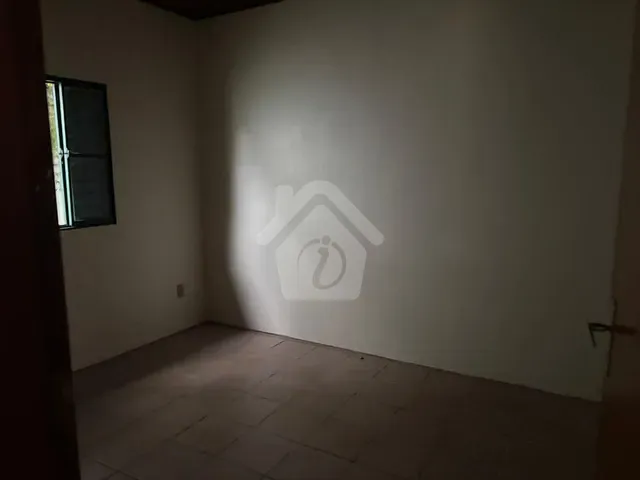 Casa 2 quartos e 1 banheiro, para alugar, no bairro Teutônia em Teutônia