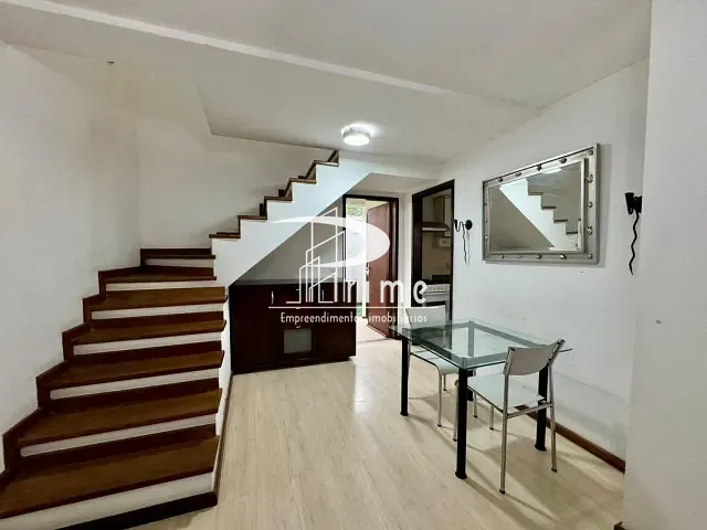 Casa 2 quartos e 2 banheiros, à venda, no bairro Itaipu em Niterói