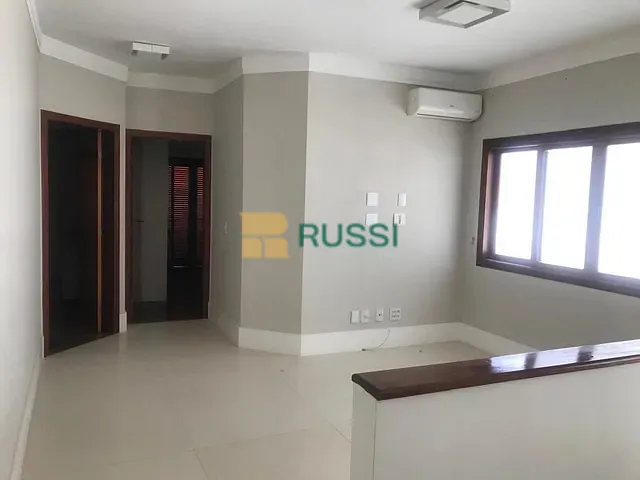 Casa com 250m² 4 quartos e 5 banheiros, à venda, no bairro Urbanova em São José dos Campos