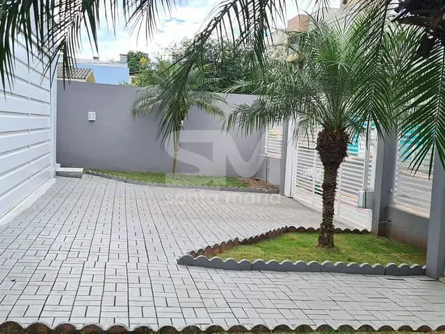 Casa com 360m² 4 quartos e 3 banheiros, à venda, no bairro Efapi em Chapecó