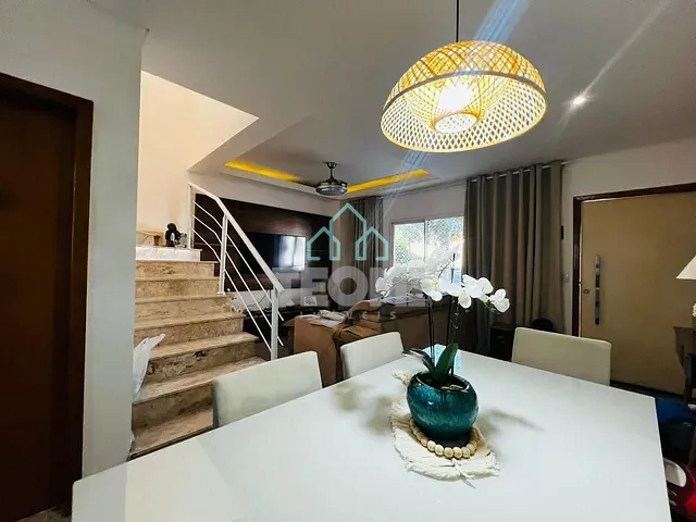 Casa 3 quartos e 2 banheiros, à venda, no bairro Vila Areao em Taubaté