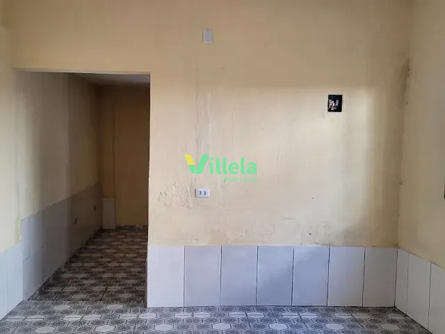 Casa 1 quarto e 1 banheiro, para alugar, no bairro Jardim Maragogipe em Itaquaquecetuba