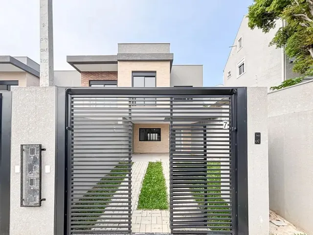 Casa com 121m² 3 quartos e 3 banheiros, à venda, no bairro Tingui em Curitiba