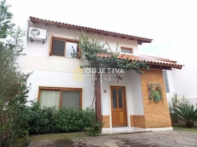 Casa 3 quartos e 4 banheiros, à venda, no bairro Hípica em Porto Alegre