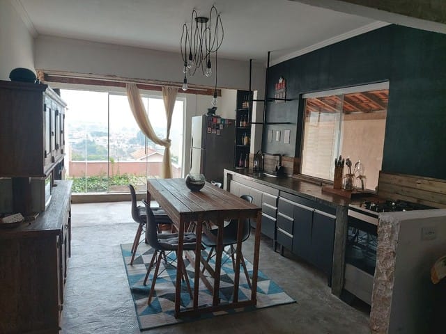 Casa com 210m² 2 quartos e 2 banheiros, à venda, no bairro Morada dos Nobres em Taubaté