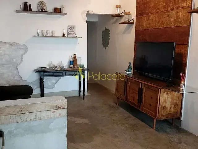 Casa com 210m² 2 quartos e 2 banheiros, à venda, no bairro Morada dos Nobres em Taubaté