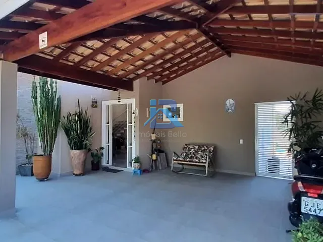 Casa com 316m² 4 quartos e 1 banheiro, à venda, no bairro Residencial Fazenda Serrinha em Itatiba
