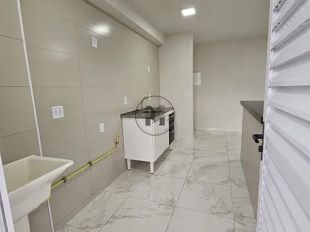 Apartamento 2 quartos e 1 banheiro, à venda, no bairro Jardim do Vale em Guaratinguetá