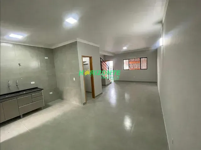 Sobrado com 144m² 3 quartos e 3 banheiros, à venda, no bairro Jardim Satélite em São José dos Campos