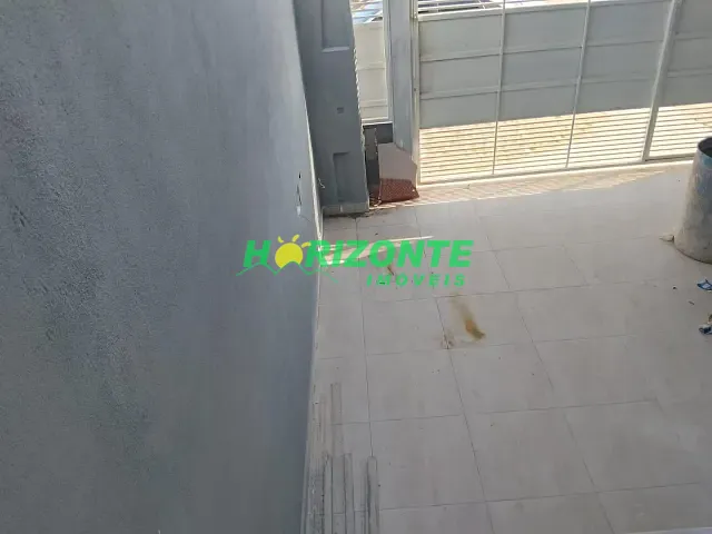 Sobrado com 144m² 3 quartos e 3 banheiros, à venda, no bairro Jardim Satélite em São José dos Campos