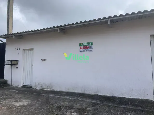 Casa 1 quarto e 1 banheiro, para alugar, no bairro Jardim Itaquá em Itaquaquecetuba