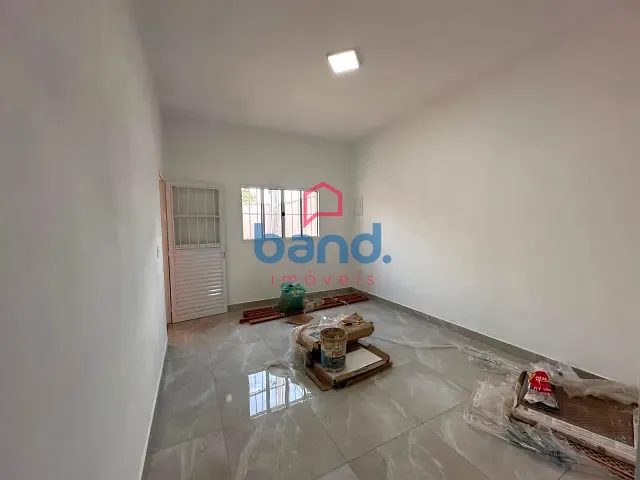 Casa 3 quartos e 2 banheiros, para alugar, no bairro Portal Ville Ipê em Porto Feliz