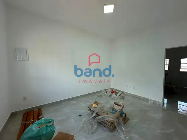 Casa 3 quartos e 2 banheiros, para alugar, no bairro Portal Ville Ipê em Porto Feliz