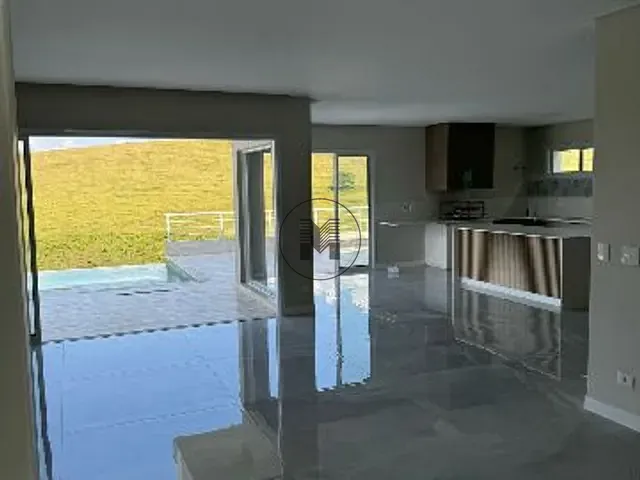 Casa com 568m² 4 quartos e 1 banheiro, à venda, no bairro Condomínio Residencial Alphaville II em São José dos Campos