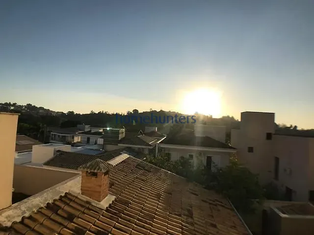 Casa com 250m² 4 quartos e 4 banheiros, à venda, no bairro Parque Rural Fazenda Santa Cândida em Campinas