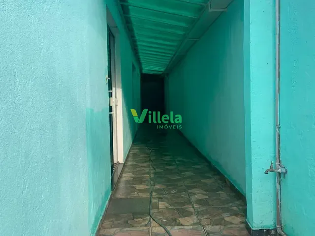 Casa 2 quartos e 2 banheiros, para alugar, no bairro Jardim Alpes de Itaquá em Itaquaquecetuba