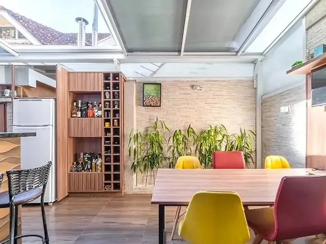 Casa com 120m² 3 quartos e 3 banheiros, à venda, no bairro Campo Comprido em Curitiba