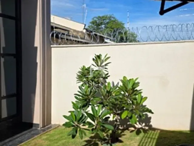 Casa com 209m² 3 quartos e 2 banheiros, à venda, no bairro Cardoso Continuação em Aparecida de Goiânia