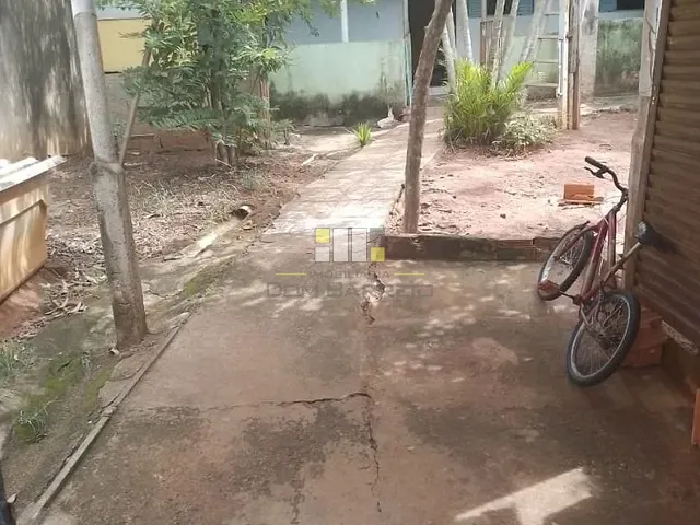 Casa com 250m² 3 quartos e 2 banheiros, à venda, no bairro Jardim Maria Antonia (Nova Veneza) em Sumaré