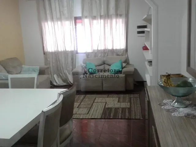 Casa com 180m² 4 quartos e 2 banheiros, à venda, no bairro Bandeira Branca em Jacareí