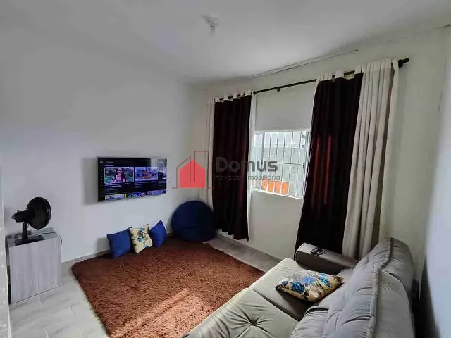 Casa com 150m² 2 quartos e 1 banheiro, à venda, no bairro Feital em Pindamonhangaba