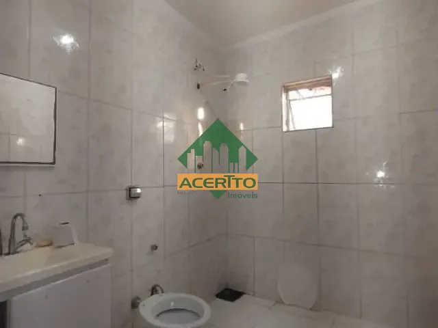 Casa com 300m² 3 quartos e 2 banheiros, à venda, no bairro São Sebastião em Araçatuba