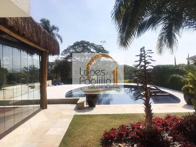 Casa com 2000m², à venda, no bairro Vila Santista em Atibaia