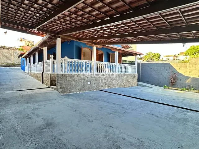 Casa com 500m² 3 quartos e 2 banheiros, para alugar, no bairro São Benedito em Santa Luzia