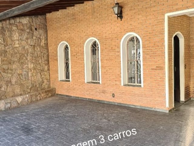 Casa com 236m² 3 quartos e 4 banheiros, à venda, no bairro Aliança em Osasco