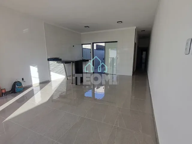 Casa com 125m² 2 quartos e 1 banheiro, à venda, no bairro Jardim Continental II em Taubaté