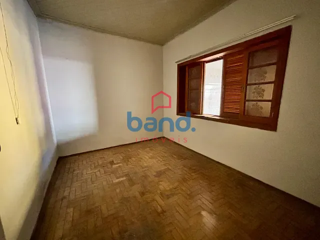 Casa 2 quartos e 1 banheiro, à venda, no bairro Centro em Porto Feliz
