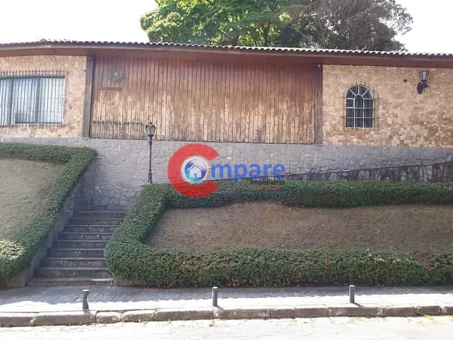 Casa com 914m² 6 quartos e 2 banheiros, à venda, no bairro Vila Rosália em Guarulhos